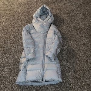 Nike Sportswear Womens XS Silver Gray Down Coat